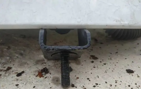 Renault Laguna III Tailgate/trunk/boot hinge