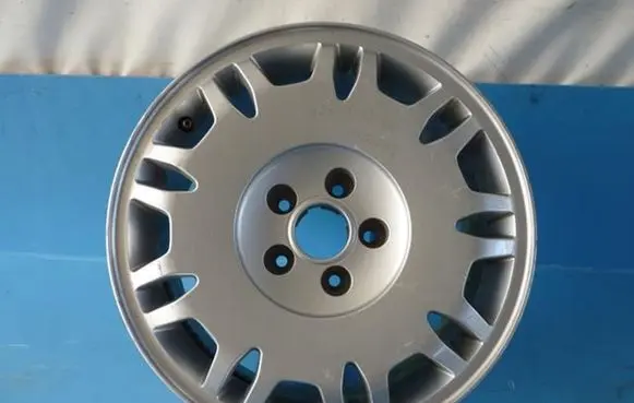Lancia Thesis R16 alloy rim 