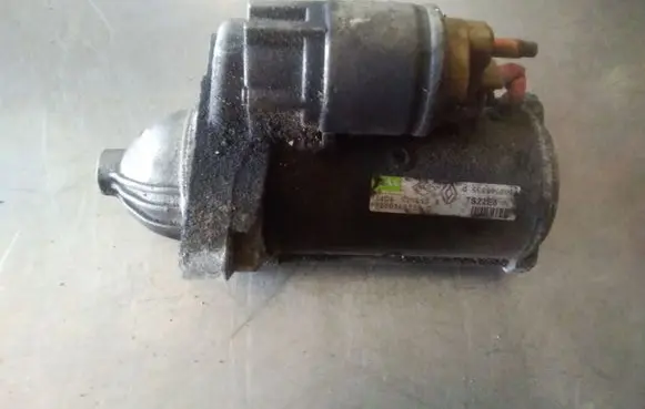 Renault Espace - Grand espace IV Starter motor 8200568535D TS22E8 0198SZ