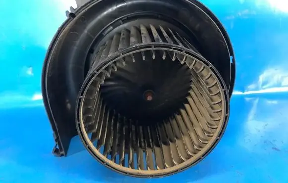 Nissan Sentra B17 Heater fan/blower 272263SG0A