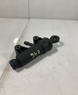 BMW 3 E46 Clutch master cylinder 215211638992