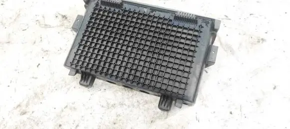 Glove box