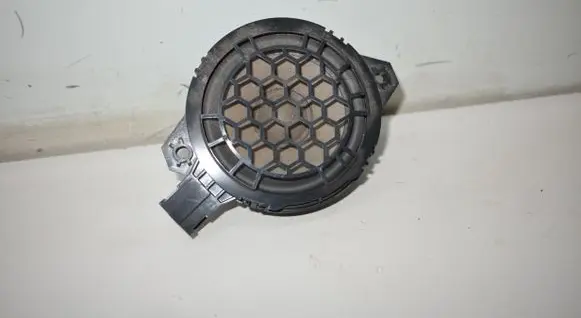 Audi A3 S3 8V Front door speaker 8V0035397