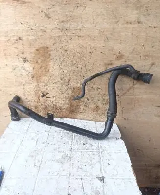 Audi A6 S6 C6 4F Engine coolant pipe/hose 06D121071R