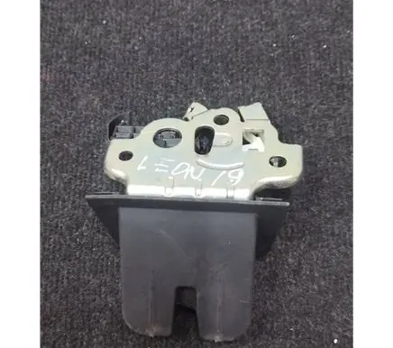 Seat Leon (5F) Tailgate lock latch 5E0827505A 081413B28