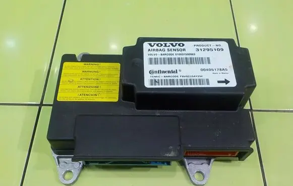 Volvo C30 Airbag control unit/module 31295109