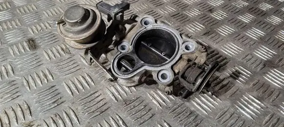 Toyota Land Cruiser (HDJ90) Throttle valve 8945222090 8945013010