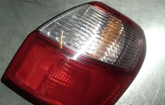 Subaru Legacy Rear/tail lights WF06R