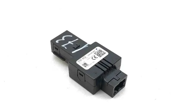 Volkswagen Taos USB socket connector 3G5035954