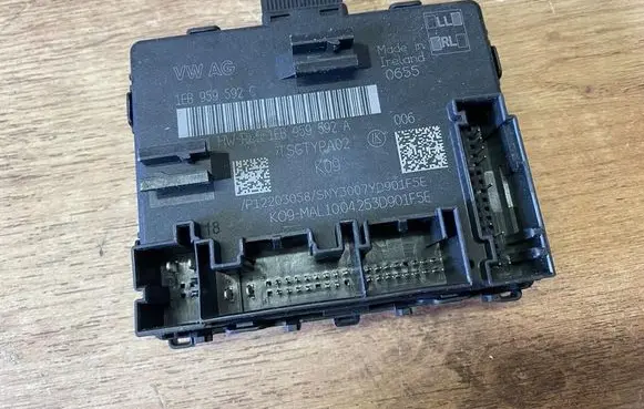 Skoda Elroq Door control unit/module 1EB959592C