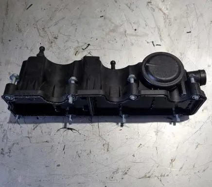 Rocker cam cover