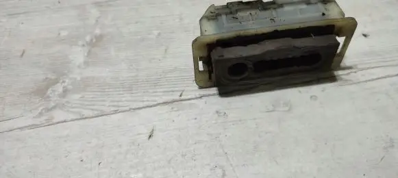 Peugeot 308 Radiator mount bracket 553301023
