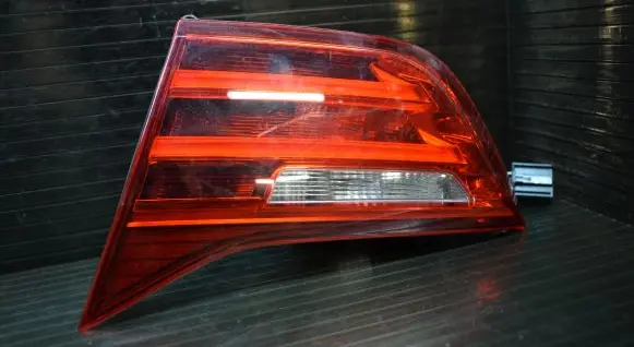 BMW 4 F32 F33 Tailgate rear/tail lights 7296102