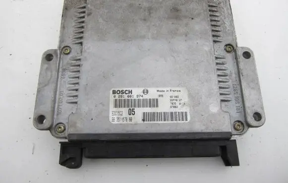 Peugeot 206 Engine control unit/module 9635157880 0281001974