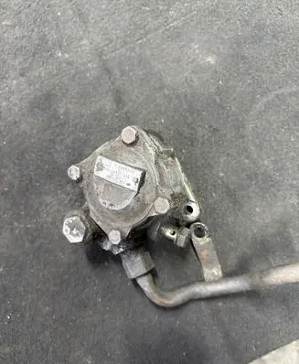 Iveco Daily 5th gen Power steering pump 7683955114