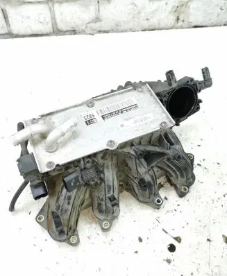 Volkswagen Polo IV 9N3 Intake manifold 03F145749B