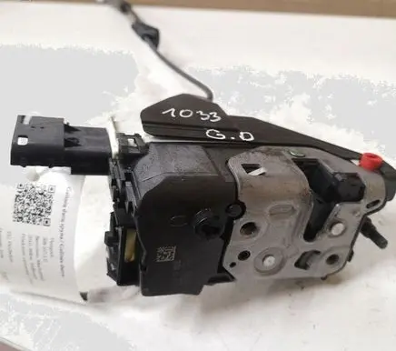 Peugeot 308 Rear door lock 732105 A04004