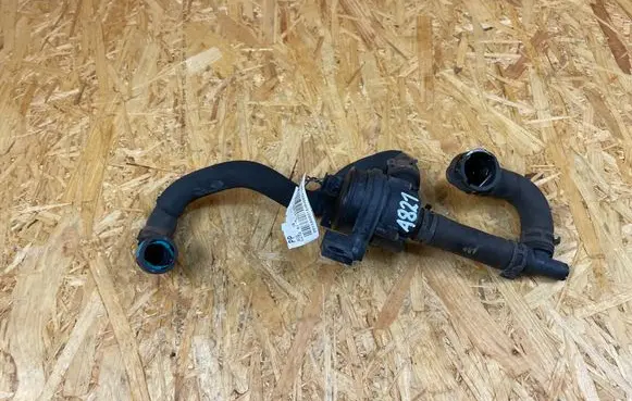 Land Rover Discovery Sport Electric auxiliary coolant/water pump DX2318D474AC
