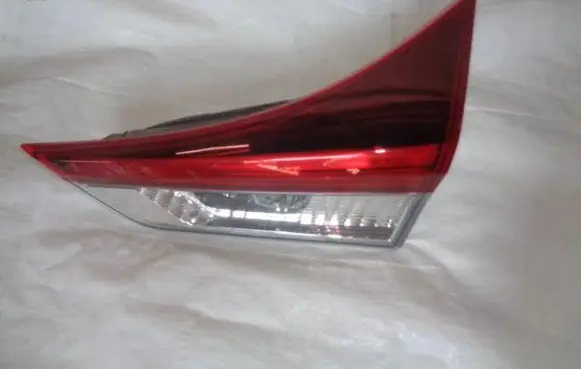 Toyota Auris E180 Tailgate rear/tail lights