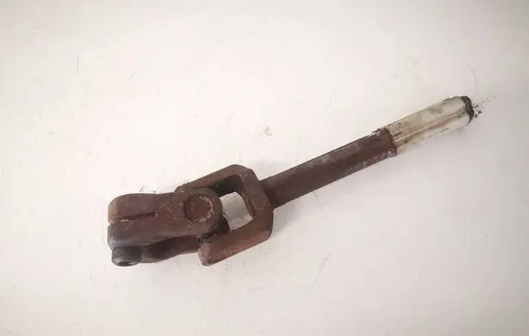 Volkswagen Golf V Steering column universal joint 