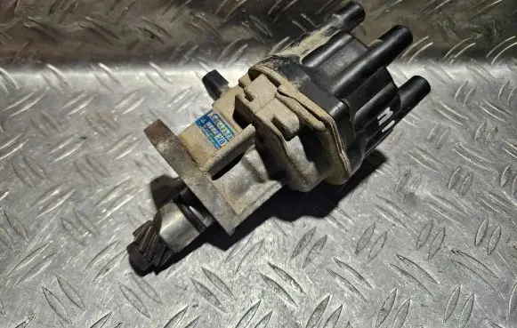 Dodge Caravan Spark distributor T5T42871