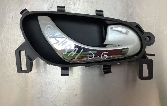 Nissan Qashqai Rear door interior handle 806704EA0 1234567800 18803560