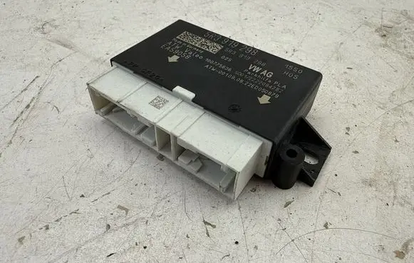 Volkswagen Golf VIII Parking PDC control unit/module 5R3919298