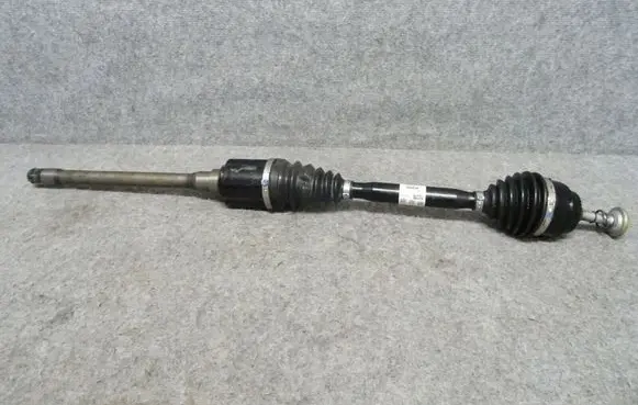 BMW X3 G01 Front driveshaft 8643184