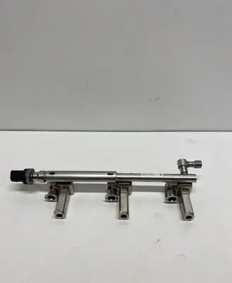 Jaguar F-Pace Fuel main line pipe FX239G774AC 306PS