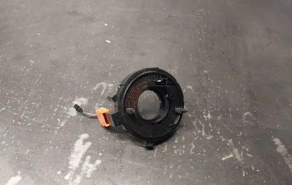 Volkswagen Fox Airbag slip ring squib (SRS ring) 1J0959653E