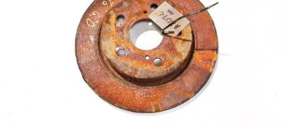 Toyota Auris 150 Rear brake disc neventiliuojamas