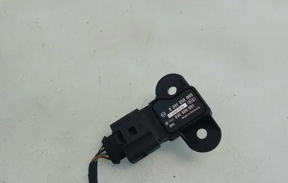 Volkswagen Golf Plus Air pressure sensor 0261230095