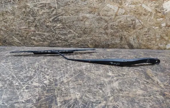 Chevrolet Epica Front wiper blade arm DY06B27