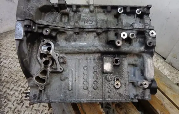 Citroen DS3 Engine block 20DP77