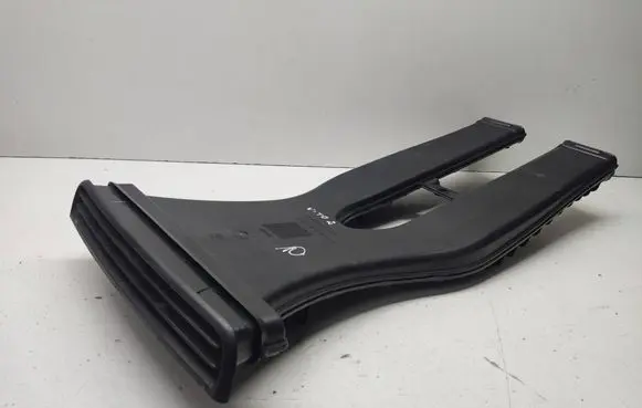 Mercedes-Benz Vito Viano W447 Dashboard air vent grill cover trim A4478304500