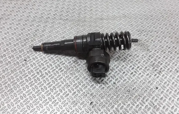 Ford Galaxy Fuel injector 038130073R