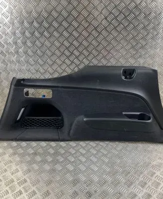 Audi Q7 4M Trunk/boot side trim panel 4M0863879H
