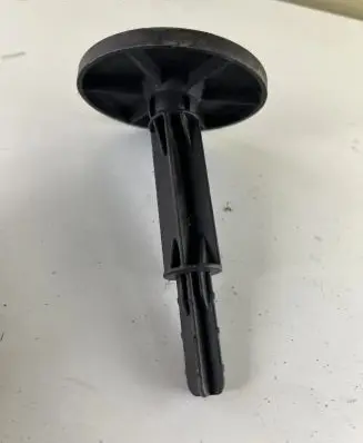 Volvo S60 Spare wheel bolt 9182896