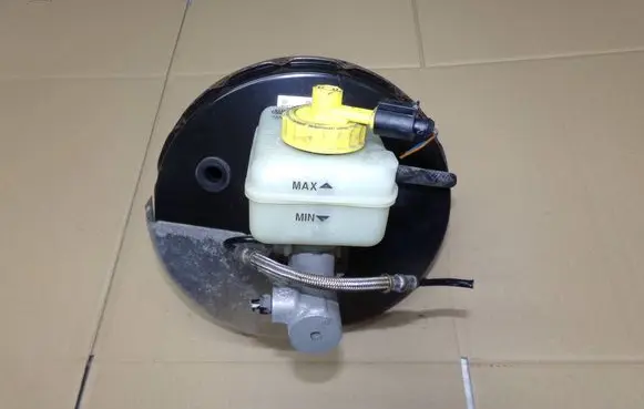 Audi A3 S3 8L Brake booster 1J1614105J