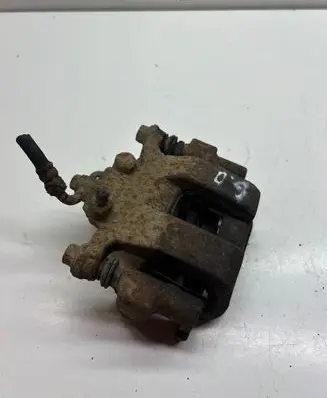 Infiniti FX Rear brake caliper 773888