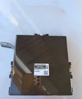 Toyota Avensis T270 Other control units/modules 8969005030 MB1028500011