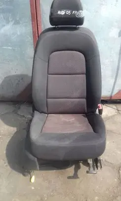 Audi Q5 SQ5 8R Front driver seat