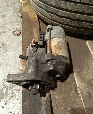 Toyota Corolla E120 E130 Starter motor