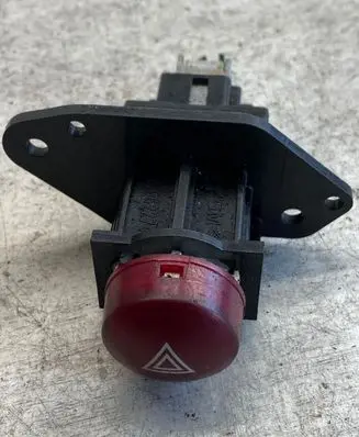 Mitsubishi Grandis Hazard light switch Mr962274