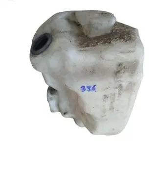 Renault Megane II Windshield washer fluid reservoir/tank 8200104705C