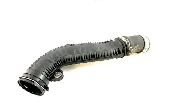 Audi Q3 8U Intercooler hose/pipe 1K0145840R 1K0145828AC