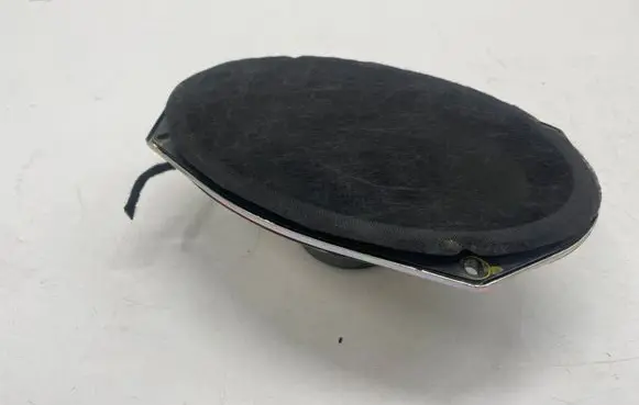 Jeep Compass Front door speaker 05091019AB 820062T