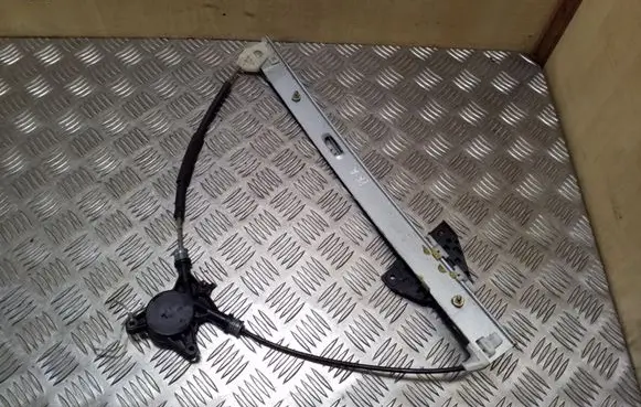 Mazda 3 I Front window lifting mechanism without motor