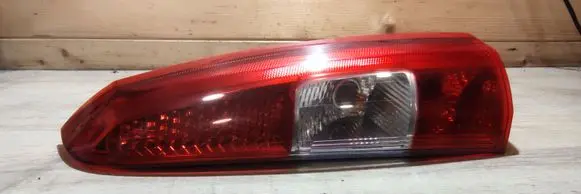 Volvo V70 Rear/tail lights 161038