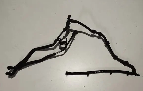 Volkswagen Touareg I Engine coolant pipe/hose 7L6121065AB